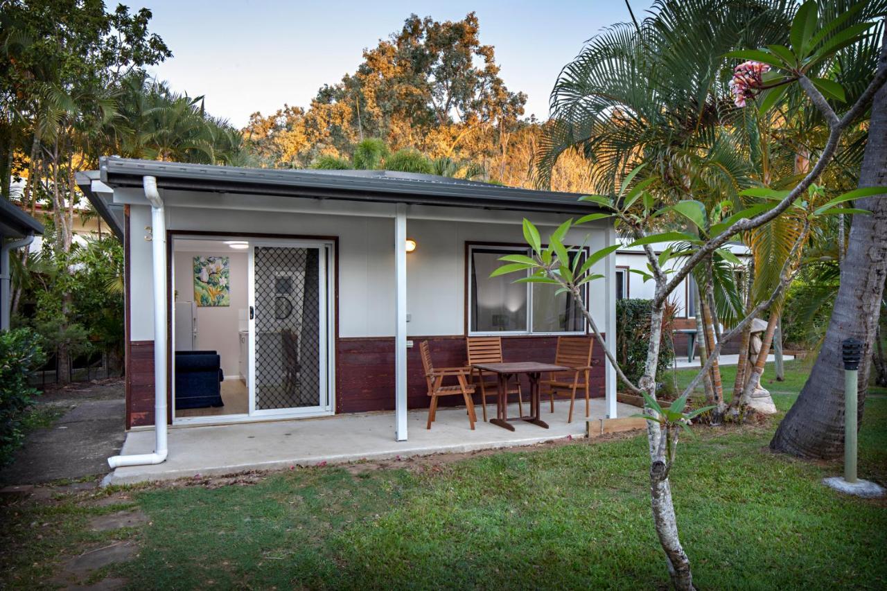 Bush Village Holiday Cabins Airlie Beach Exterior foto