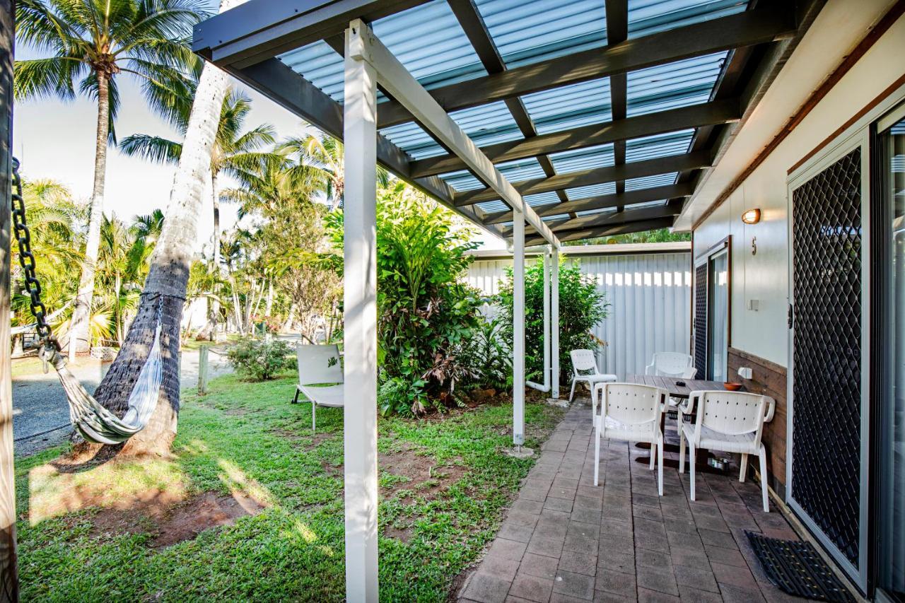 Bush Village Holiday Cabins Airlie Beach Exterior foto