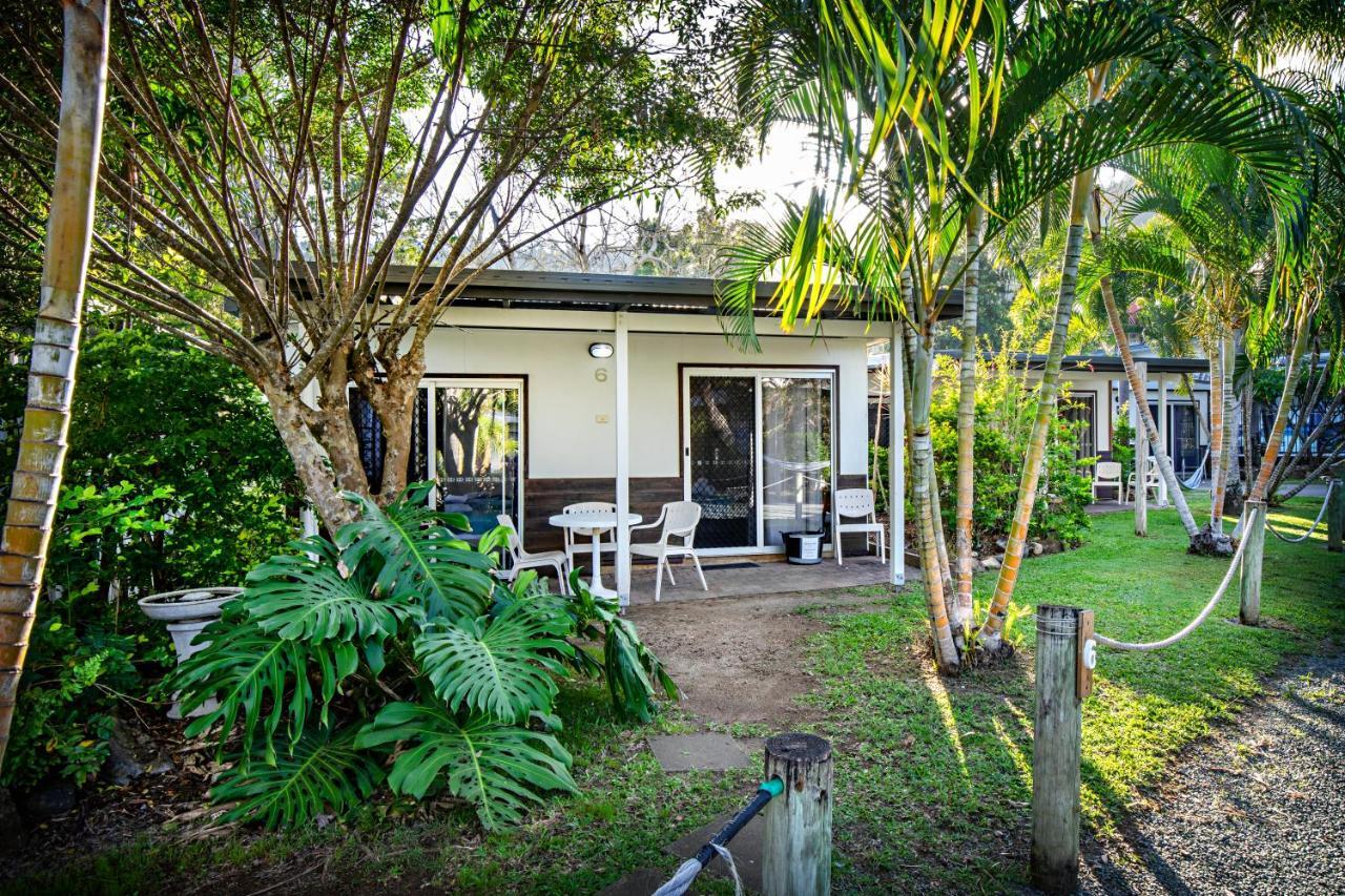 Bush Village Holiday Cabins Airlie Beach Exterior foto