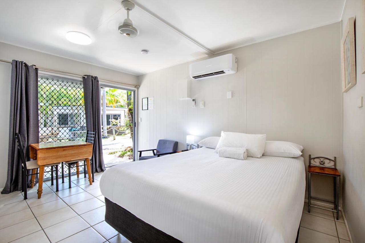 Bush Village Holiday Cabins Airlie Beach Exterior foto