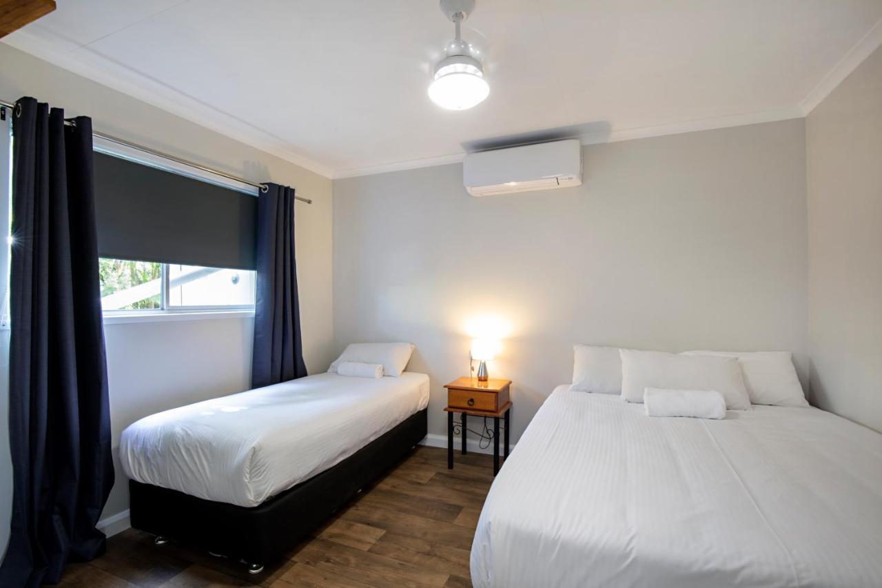 Bush Village Holiday Cabins Airlie Beach Exterior foto