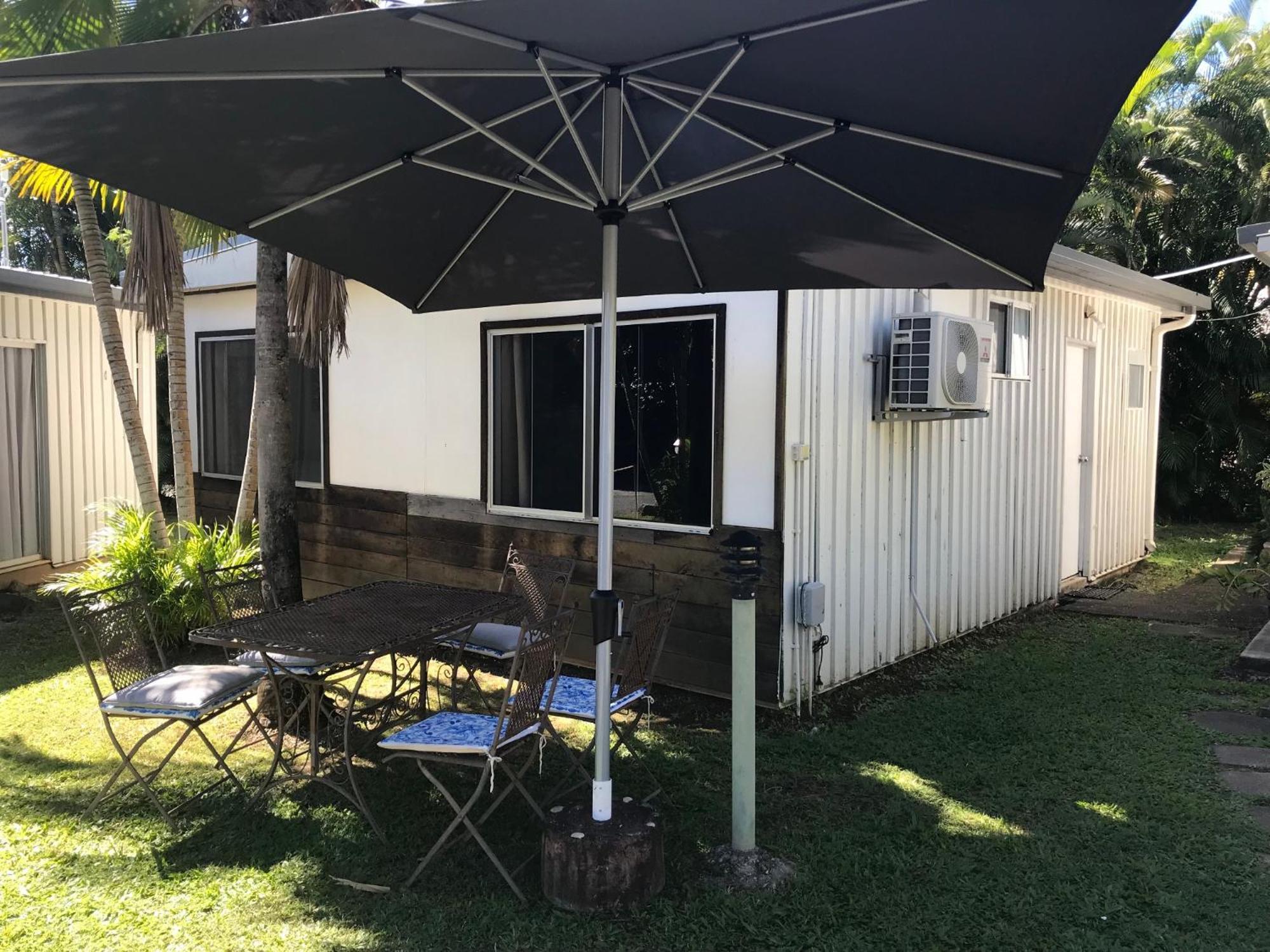 Bush Village Holiday Cabins Airlie Beach Exterior foto