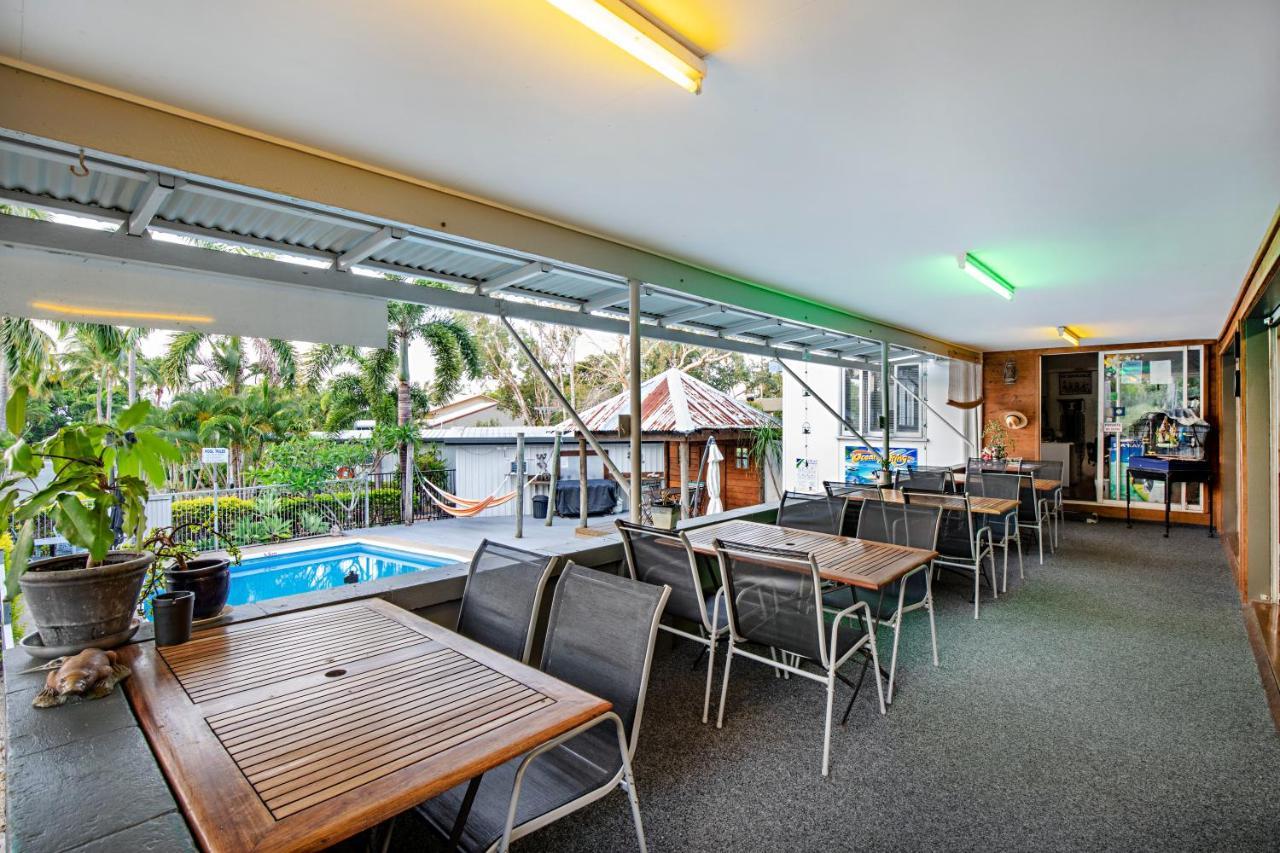 Bush Village Holiday Cabins Airlie Beach Exterior foto